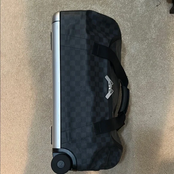 Louis Vuitton Damier Graphite Horizon Soft Duffle 55 - Picture 2 of 8